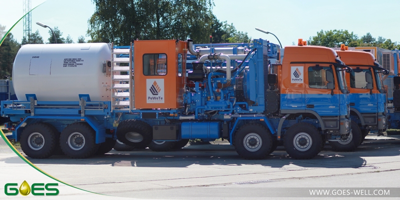 Nitrogen_pumping_truck_GOES_Oilfield_Industry_Equipment